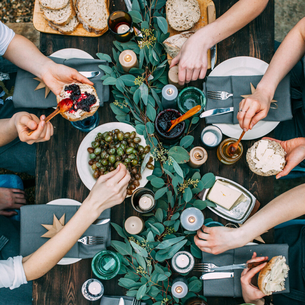 The Best Food Near The Woods of Larchmont: A Local Guide to Restaurants, Cafés, Bakeries, and Hidden Gems